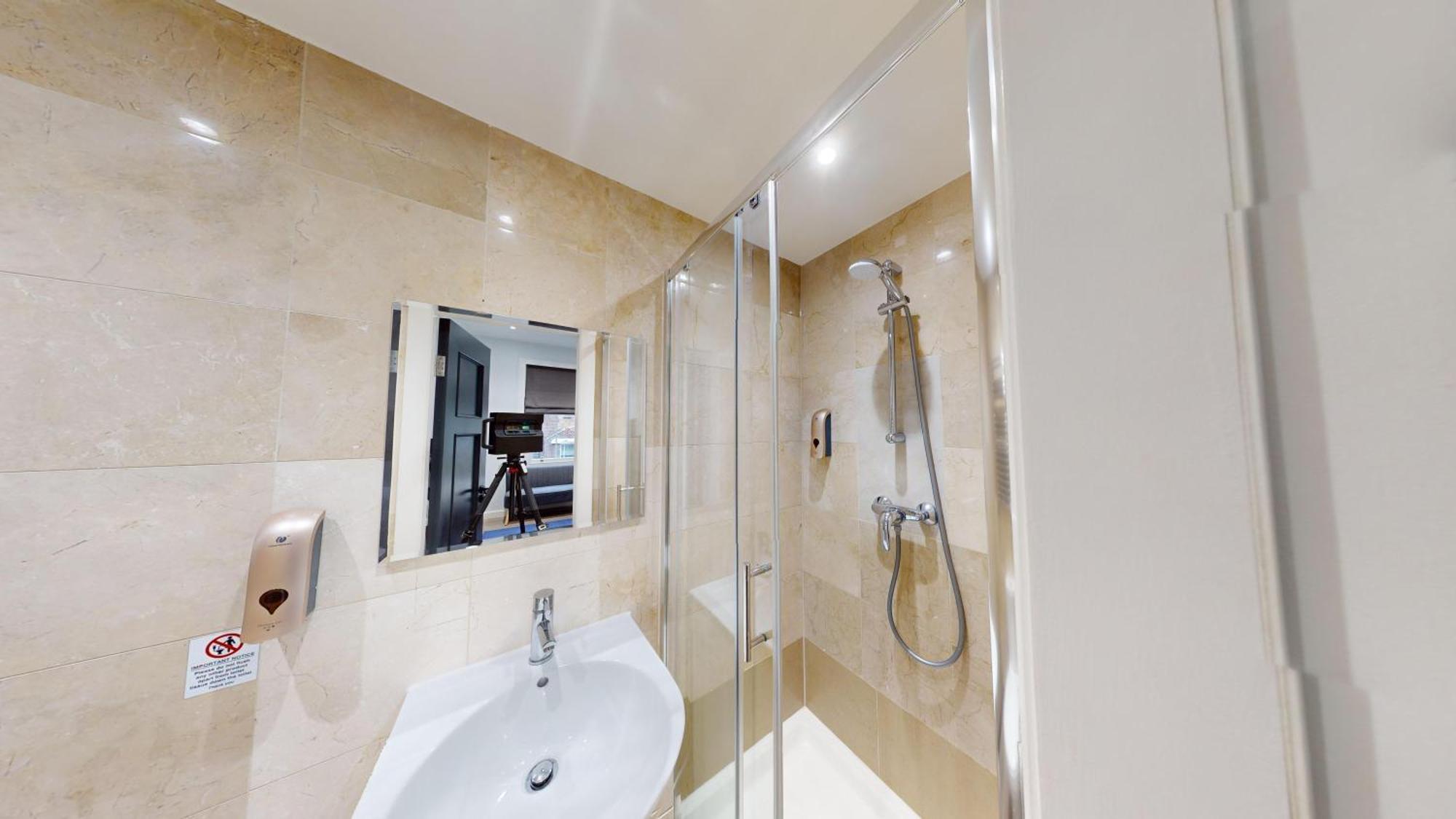 Msk Premium Apartment Лондон Екстериор снимка